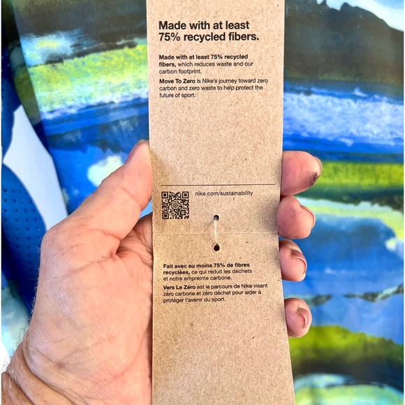 Nike NWT One Piece Long Sleeve Rash Guard Sport Swimsuit Size Medium - Picture 10 of 16